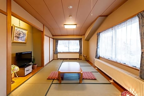 Japanese-Style Standard Family Room with Private Bathroom
