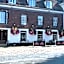 Pilgrims Hotel