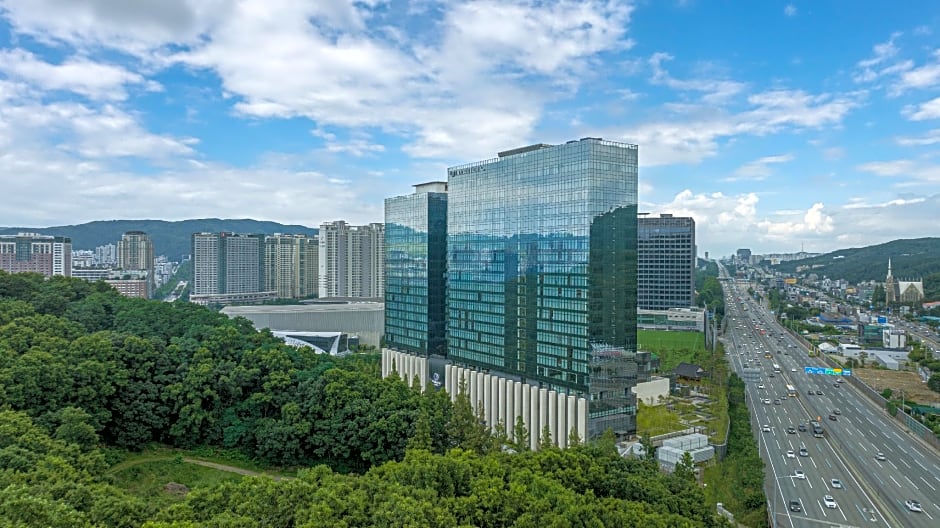 DoubleTree by Hilton Seoul Pangyo Residences