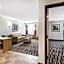 Microtel Inn & Suites by Wyndham Sudbury