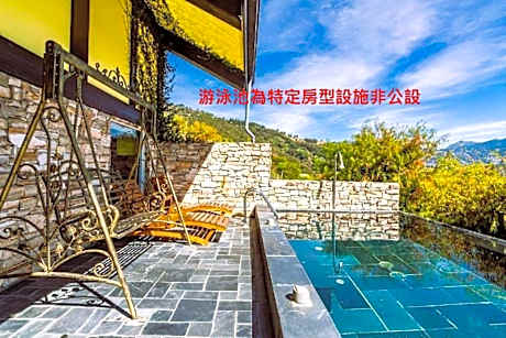 Provence Rose Lodge in Ching Jing B&B