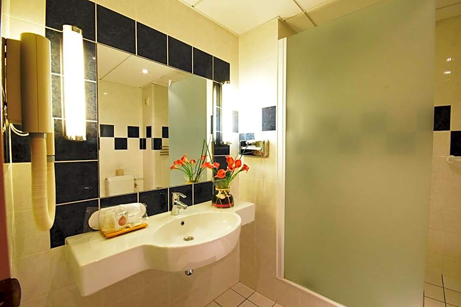 Kyriad Prestige Bordeaux Ouest Merignac