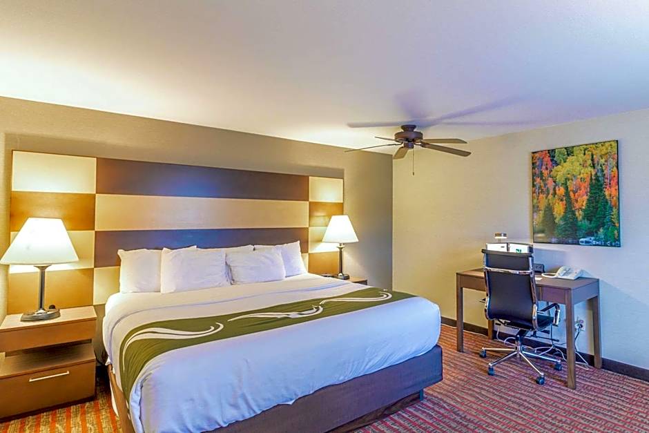 Quality Inn near Rocky Mountain National Park