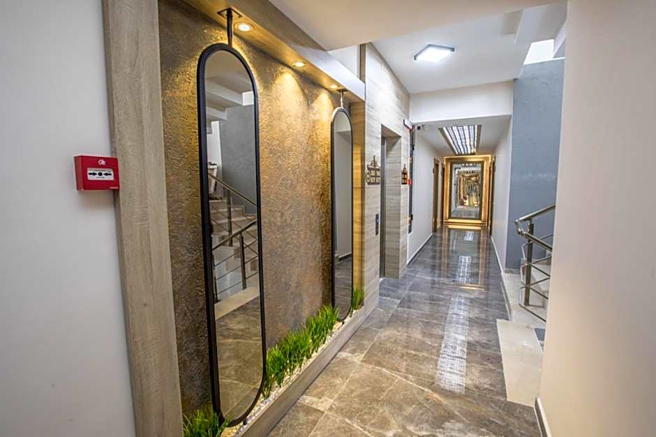 Elanis Suites