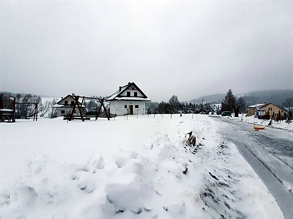 Brzozowy Zagajnik Bieszczady - Domki z Balia Ogrodowa