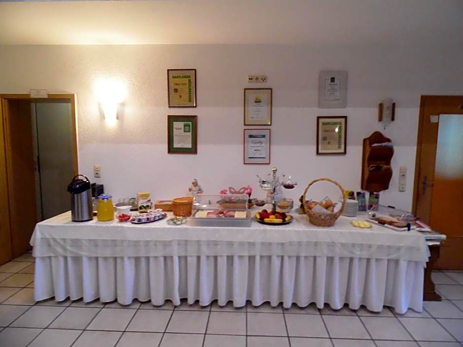 Ferienhof Meyer Landhotel