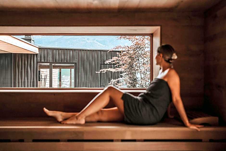 ASTER Boutique Hotel & Chalets