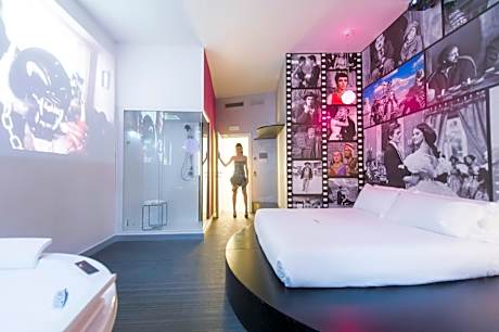 Deluxe Double Room with Spa Bath