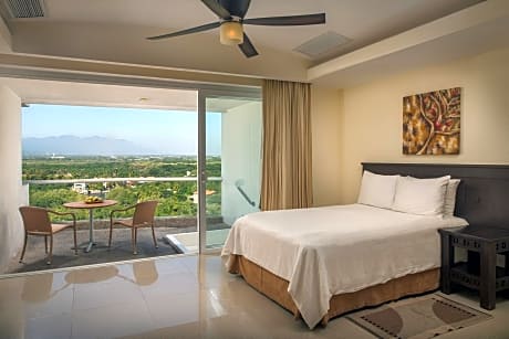 Junior Suite with Two Double Beds andTropical View