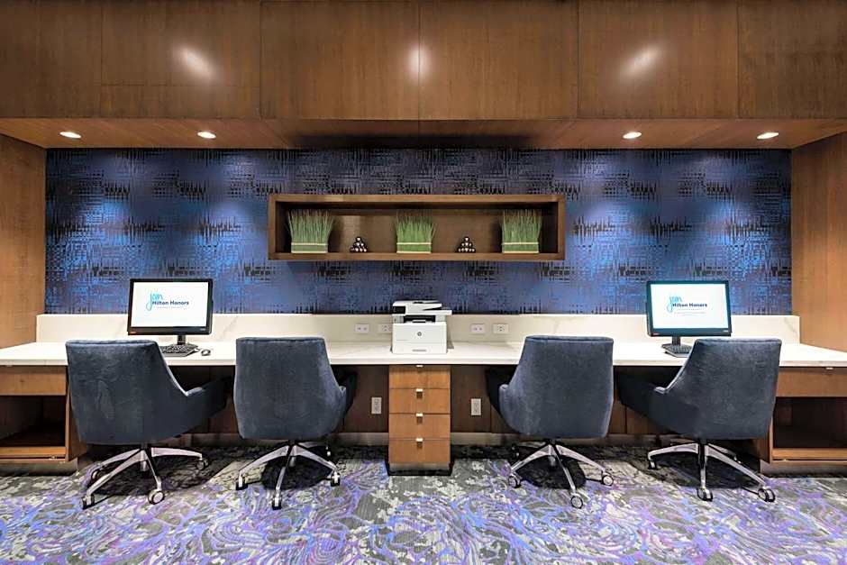 Homewood Suites By Hilton Ottawa Downtown