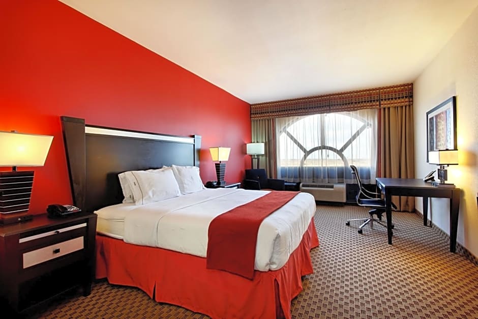 Holiday Inn Express Hotel and Suites - Odessa By IHG