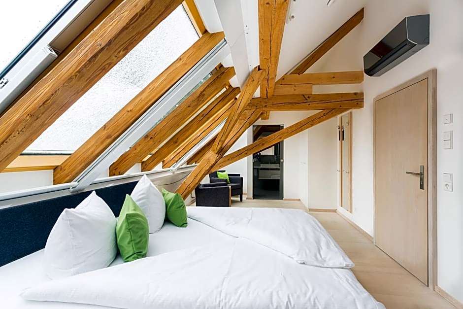 DIE KRONE - Hotel Garni