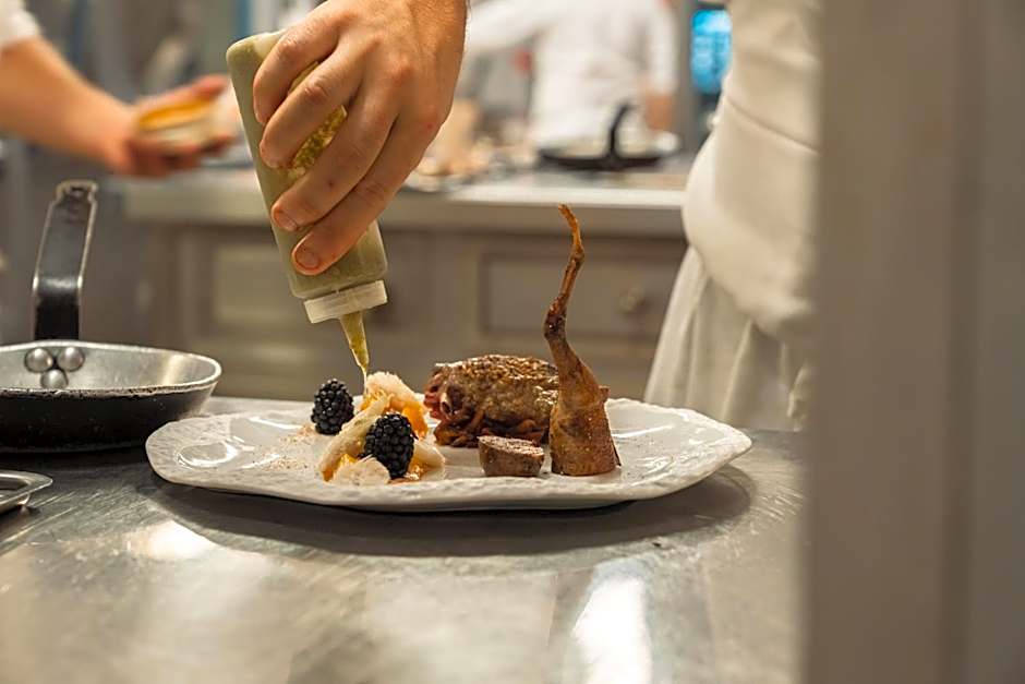 Le Manoir du Lys, The Originals Relais (Relais du Silence)