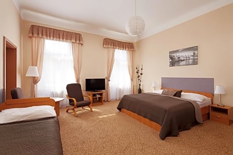 Superior Triple Room