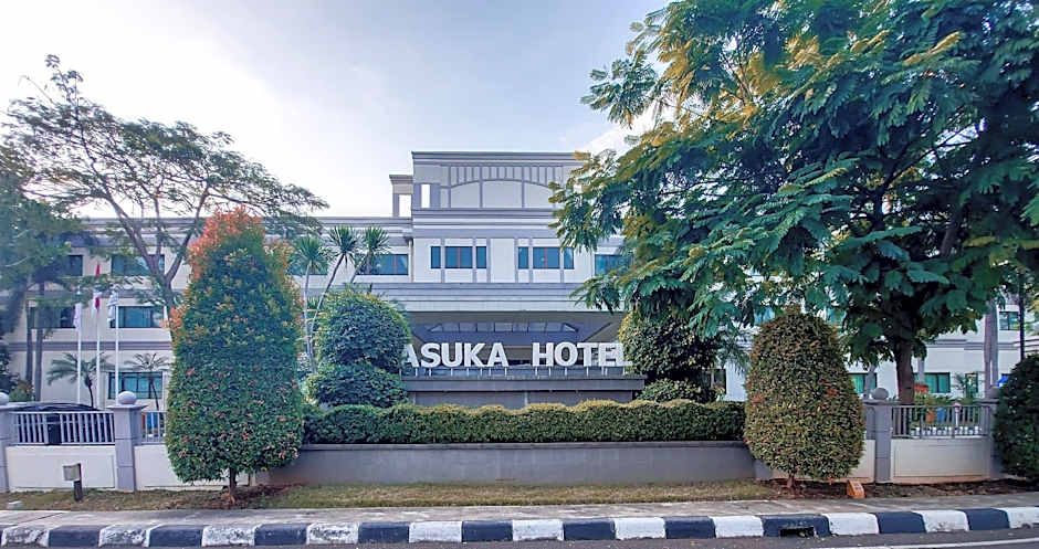  Asuka Hotel MM2100 Industrial Town