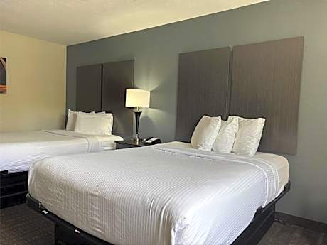 2 Double Beds Non-Smoking