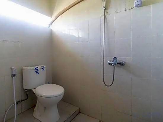 RedDoorz @ Frans Seda Kupang