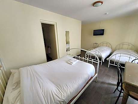 Standard Family Room