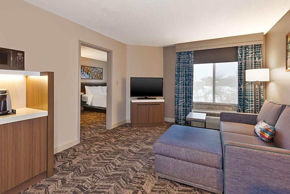 Hilton Garden Inn Minneapolis / Maple Grove