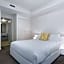 Waterfront Melbourne Apartments
