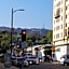 Hollywood Guest Inn