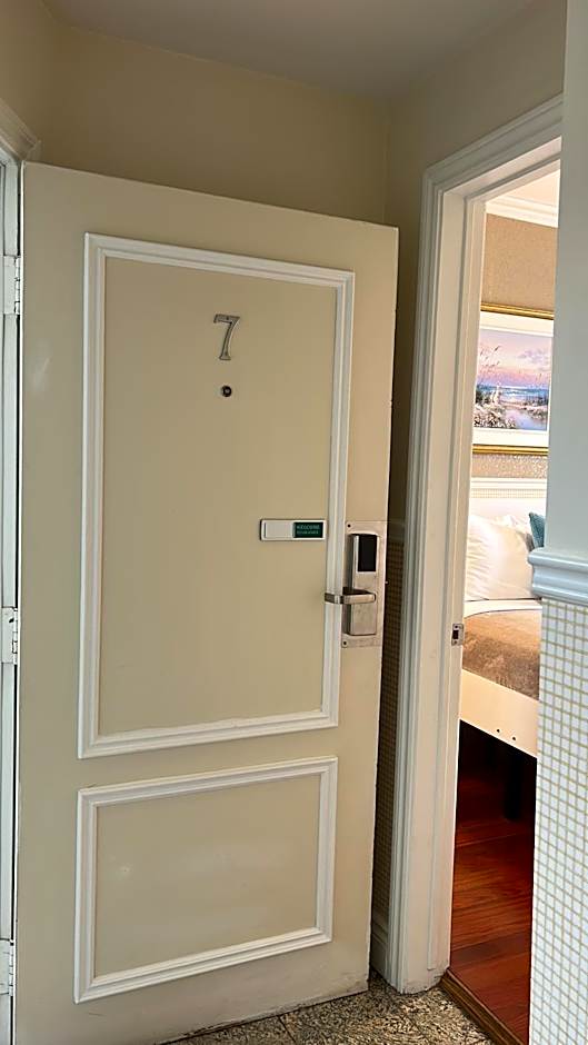 Parc Suites Hotel
