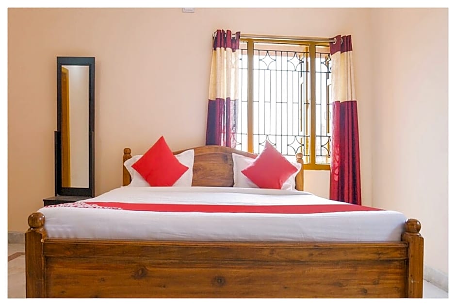 Goroomgo Caroline Homestay Bhubaneswar