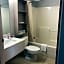Microtel Inn & Suites by Wyndham Pittsburgh Airport