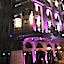 Q Hotel
