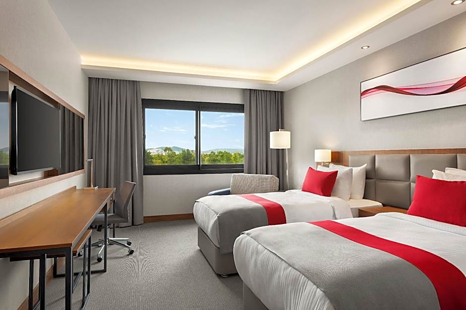Ramada by Wyndham Izmir Aliaga