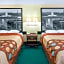 Super 8 by Wyndham Montgomery I-65