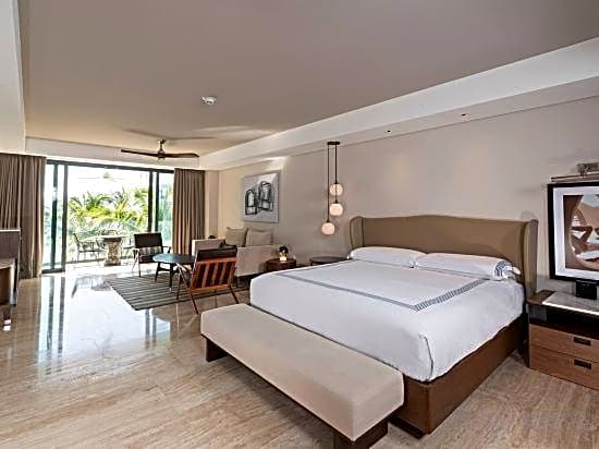 Thompson Playa Del Carmen Beach House by Hyatt
