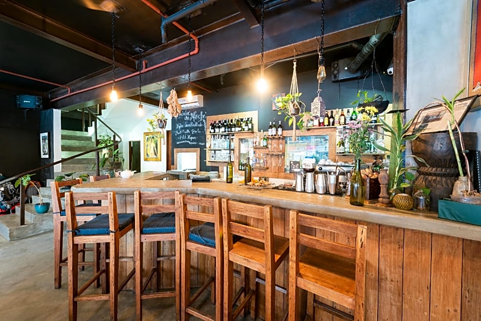 Capital O 468 Element Boutique Hotel