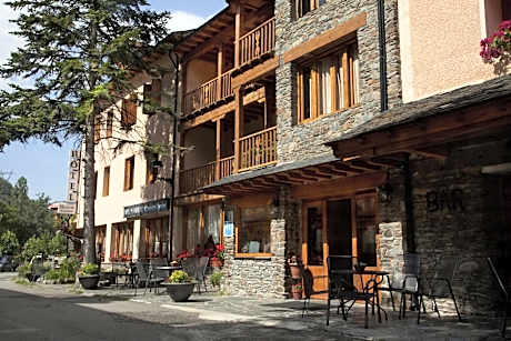 Hotel Llacs De Cardos