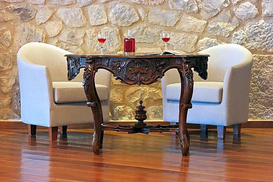 Ellinon Thea Arachova