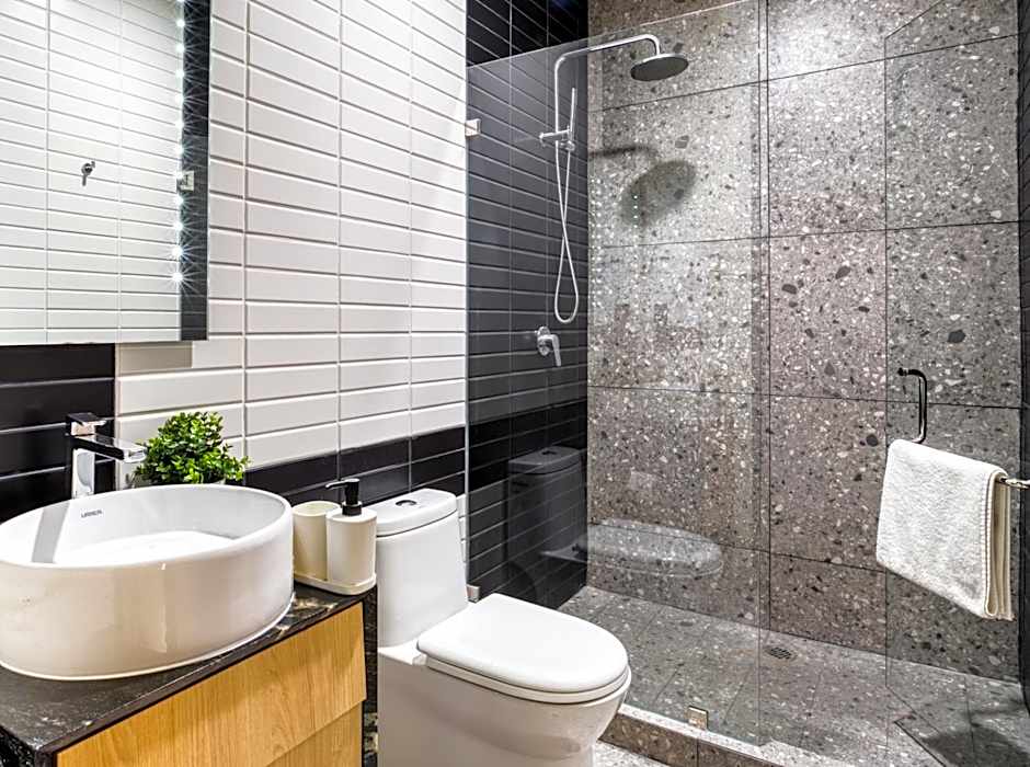 Downtown Designer Apartments by ULIV