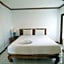 Fah Place Hotel