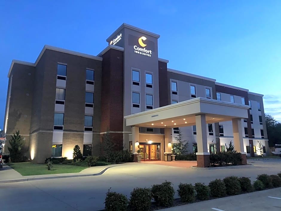 Comfort Inn & Suites Newcastle - Oklahoma City