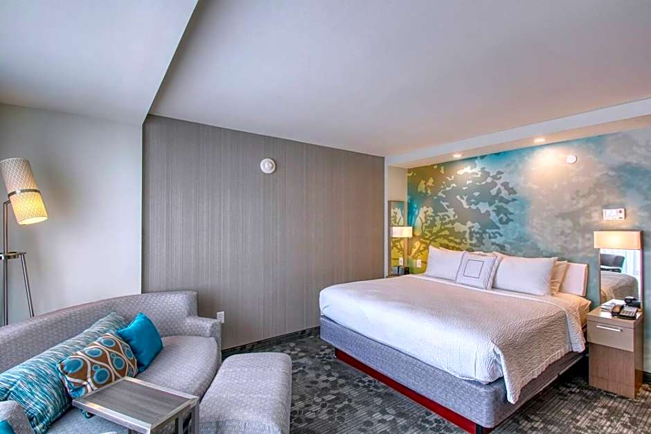 Courtyard by Marriott Fargo