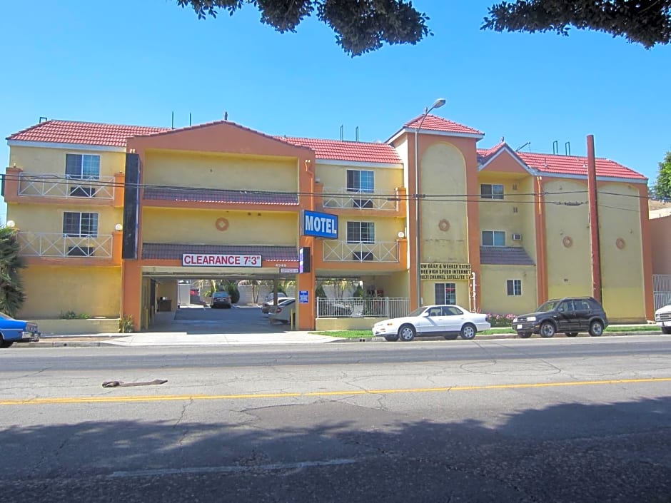 Starlight Inn, Valley Blvd - Downtown LA