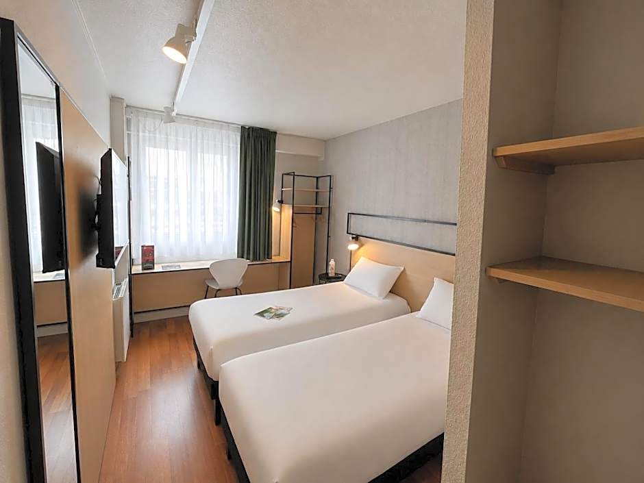ibis Alençon