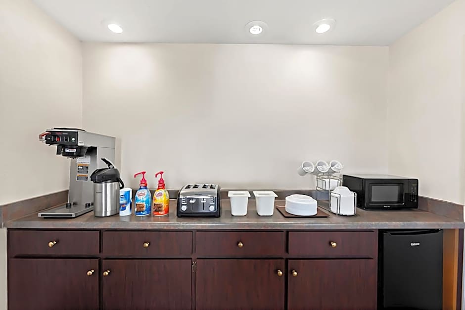 Red Roof Inn Muscle Shoals