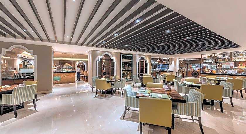 Dusit Thani Abu Dhabi Hotel