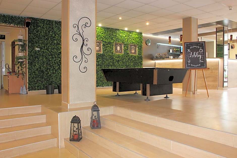 Park Hotel Briz - All Inclusive & Free Parking