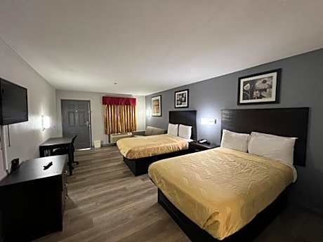 2 Full Bed Smoking