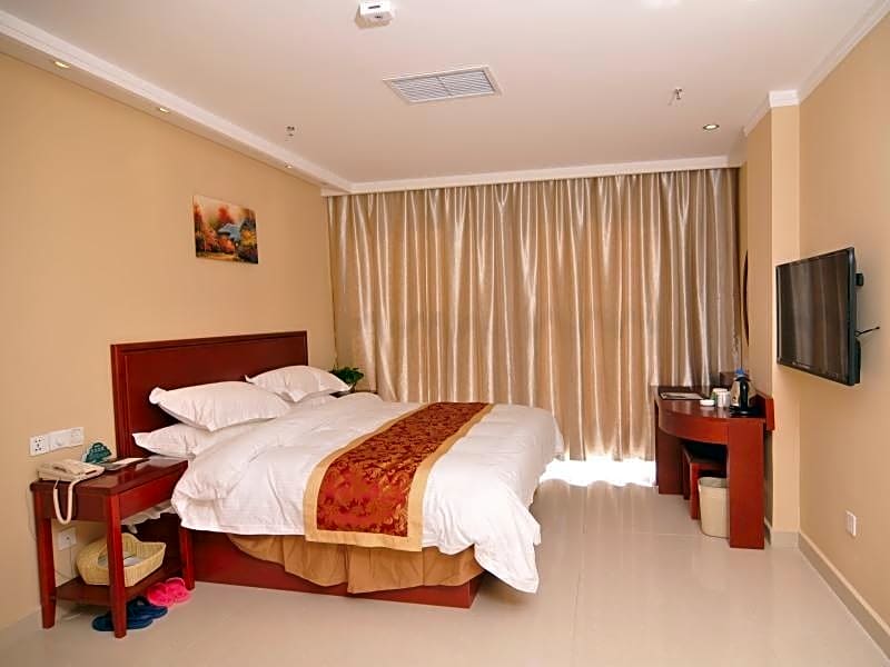 GreenTree Inn Zhangjiakou Wuyi East Street Jianxing Express Hotel
