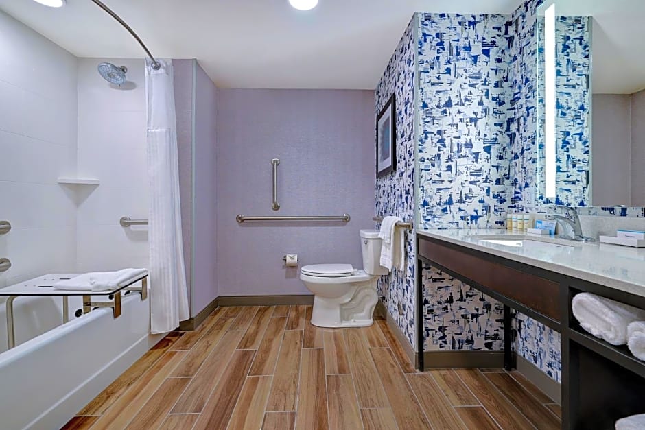 Hilton Garden Inn Cedar Rapids