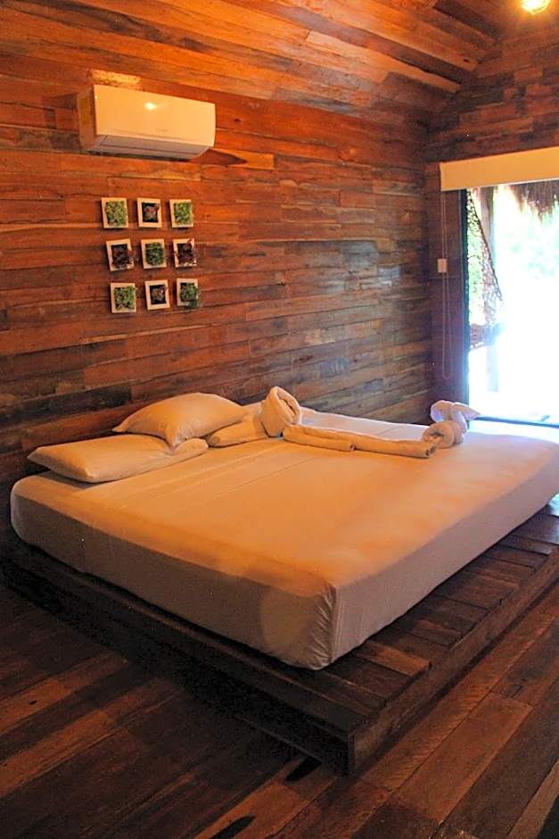 Casa Shiva Bacalar by Mij