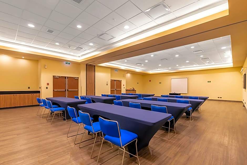 City Express by Marriott Ciudad del Carmen