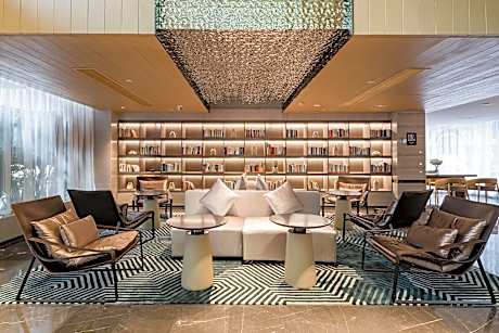 Atour Hotel Fuzhou Wusi Road Spring Park